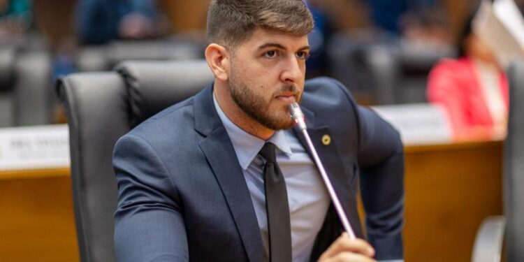 São Luís/MA – Deputado Estadual Davi Brandão assume liderança do maior bloco governista da Assembleia Legislativa do Maranhão