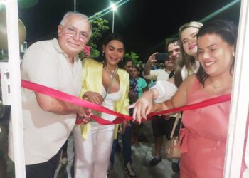 ARARI: O Prefeito Rui Filho entrega obras de qualidade com harmonia integração e humanização, na saúde do município.