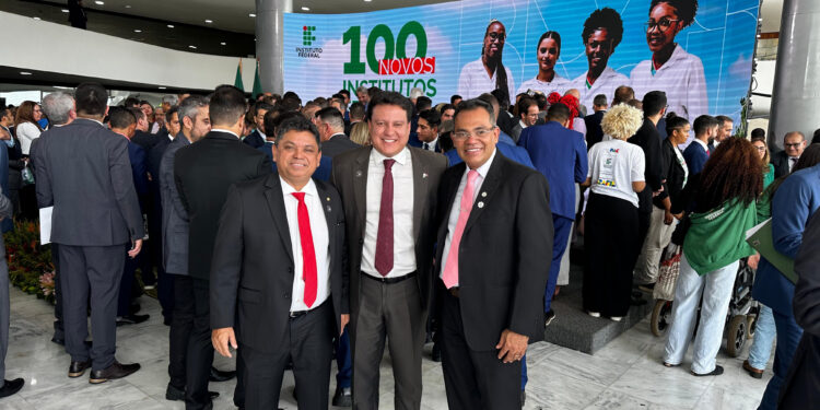 Brasília – Vice-governador do Maranhão participa da solenidade de lançamento de 100 novos Institutos Federais