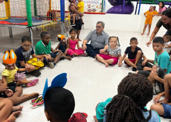 São Luís/MA – Governo do Maranhão distribui ovos de páscoa para o público infantil atendido pelo Shopping da Criança