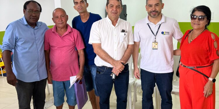 São Luís/MA – Centro Comunitário faz ação social no bairro Vila Industrial com apoio da vereadora Fátima Araújo