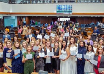 São Luís/MA – Assembleia homenageia mulheres empreendedoras em sessão solene