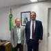 Rodrigo Lago discute estratégias de inclusão digital durante reunião em Brasília