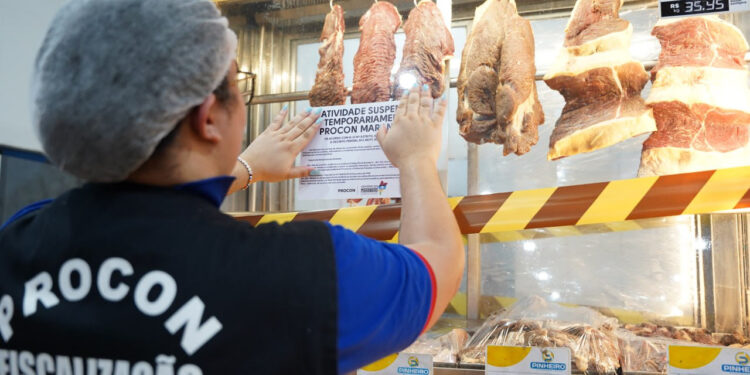 São Luís/MA – Procon-MA interdita frigorífico de supermercado onde rato foi encontrado