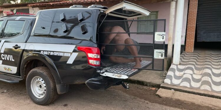 São Luís/MA – Quatro pessoas são presas e um menor é apreendido pela Polícia Civil durante operação de combate ao tráfico de drogas em Itapecuru-Mirim