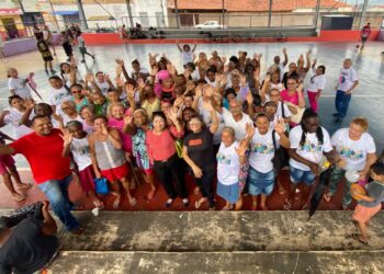 Projeto Guerreiras da Melhor Idade abre Maio Laranja com evento na praça do João de Deus