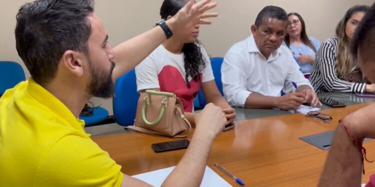 COROATÁ/ MA – Desenvolve o Programa de Regularização Fundiária em parceria com TJ/MA e Secretaria das Cidades.