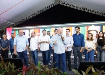 São Luís/MA – Iracema Vale participa de solenidade com o presidente Lula para anúncio de investimentos no Maranhão