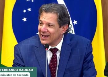 Brasília – Governo Federal lança programa de linha de crédito de até vinte mil reais para beneficiários do Bolsa Família, inscritos no Cadúnico, dentre outros.