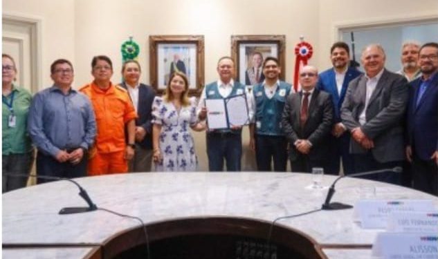 São Luís/MA – Iracema Vale prestigia ato de assinatura de decreto do Programa Maranhão sem Queimadas