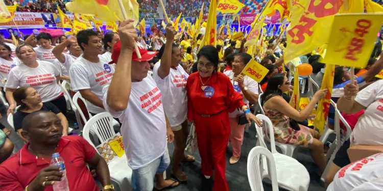 AGORA É OFICIAL | Fátima Araújo é oficialmente candidata a reeleição a vereadora de São Luís