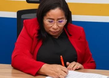 São Luís/MA – Desembargador indefere recurso e mantém afastamento de Paula Azevedo