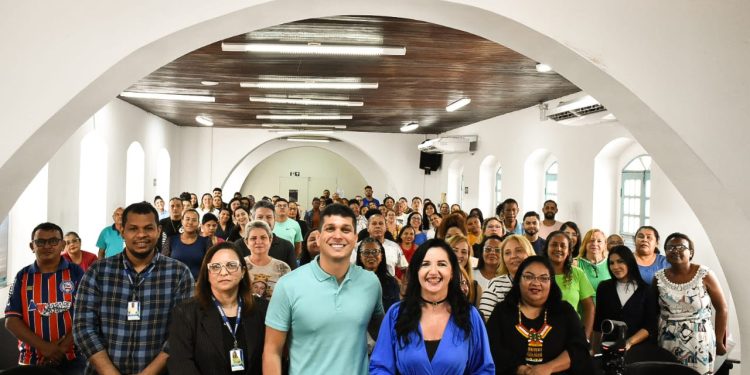 São Luís/MA – Secretário da Saúde dialoga com profissionais da rede estadual de saúde durante oficina na Egma