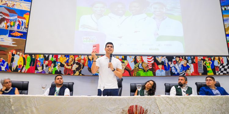 São Luís/MA – Governo e Ministério da Saúde realizam acolhimento dos novos profissionais do Programa Mais Médicos para o Brasil