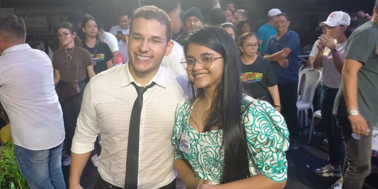 CONVENÇÃO FORMALIZA CANDIDATURAS PARA ELEIÇÃO EM PINHEIRO