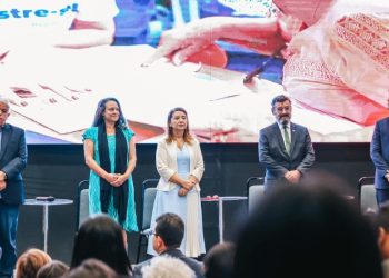 Iracema Vale participa do Encontro para Erradicação do Sub-registro de Nascimento no Maranhão