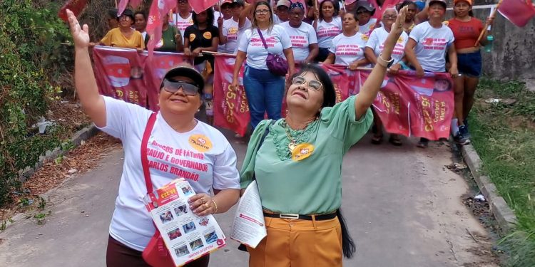 SÃO LUÍS/MA – FÁTIMA ARAÚJO EM CAMINHADA PELO RESIDENCIAL SANTOS DUMONT, Nº 65223