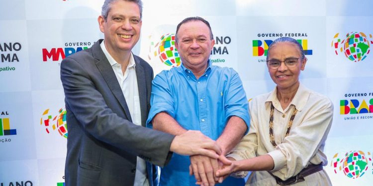 Imperatriz/MA – “Sem democracia, a gente perde a riqueza da inteligência coletiva”, disse Marina Silva em Plenária Clima Participativo – Bioma Cerrado