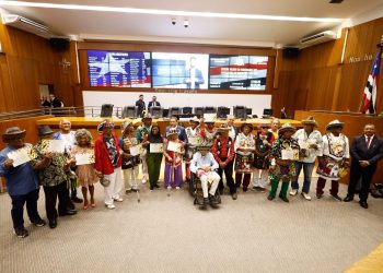 São Luís/MA – Cantadores de bumba meu boi com mais de 80 anos são homenageados em sessão solene na Assembleia