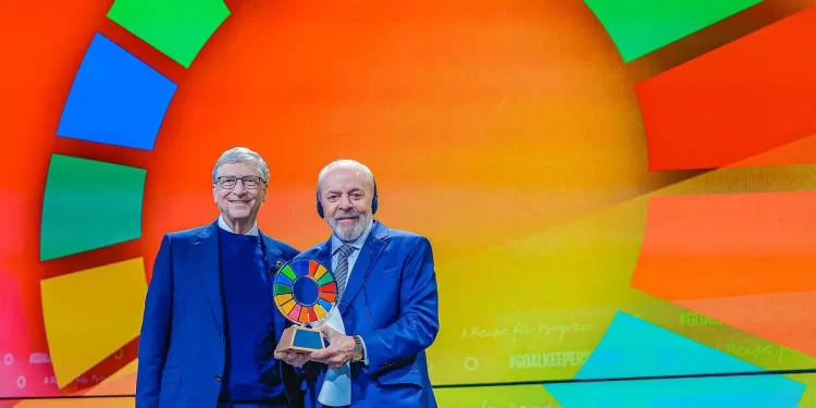 “A fome no mundo não é falta de dinheiro. É falta de vergonha”, diz Lula