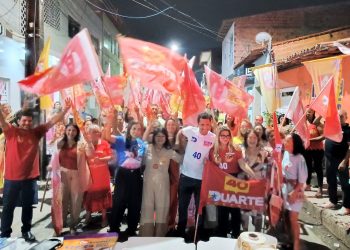 Fátima Araújo e Duarte Júnior encontram-se com lideranças na Vila Conceição/João de Deus na sexta feira 13