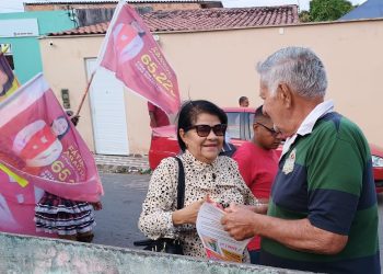 Fátima Araujo na reta final de campanha, caminhada em Santo Antônio