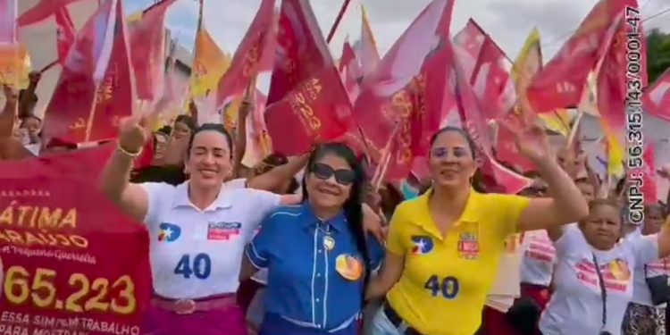 FÁTIMA ARAÚJO FAZ CAMINHADA COM SUCESSO no São Bernardo após sucessivas reuniões em comunidades adjacentes.