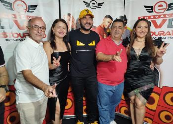 MATA ROMA – Promovida pela Prefeitura Municipal, a tradicional Festa do Cajú reúne autoridades e milhares de pessoas na noite de segunda-feira, 14.