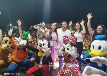 MATA ROMA – Prefeitura e Sec. da Cultura promovem festa para as crianças e superlota Praça de Eventos com grande participação popular.