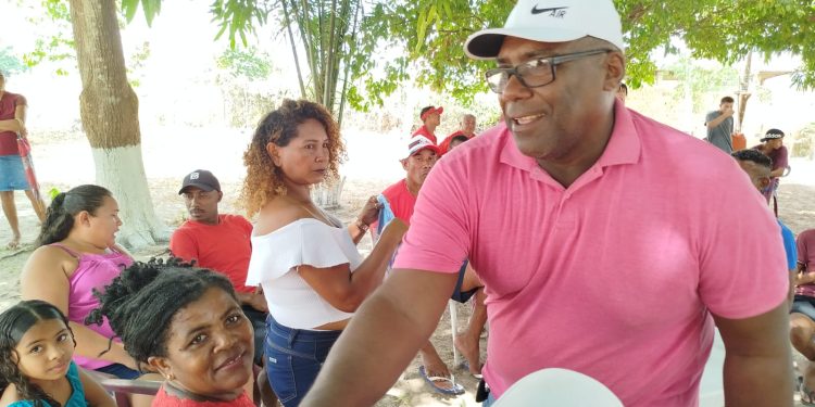 OLINDA NOVA / Prefeito eleito VALDENIR, do MOBILIZA e seu vice, Gabriel de Tuda, realizam mega festa da vitória no município.