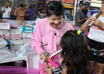 FÁTIMA ARAÚJO realiza sonhos de milhares de crianças no Bairro João de Deus, promovendo mega festa com muitos brinquedos e diversões.