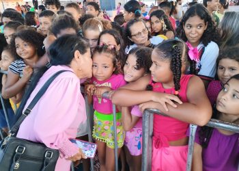 FÁTIMA ARAÚJO realiza sonhos de milhares de crianças no Bairro João de Deus, promovendo mega festa com muitos brinquedos e diversões.