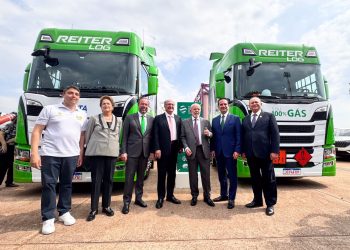 Brasília – Governador do Maranhão participa da cerimônia de sanção da Lei do Combustível do Futuro