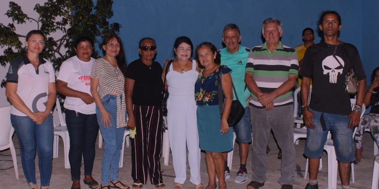 FÁTIMA ARAÚJO / Incansável, continua rotina itinerante em busca de melhorias para a sua gente na Grande Ilha.