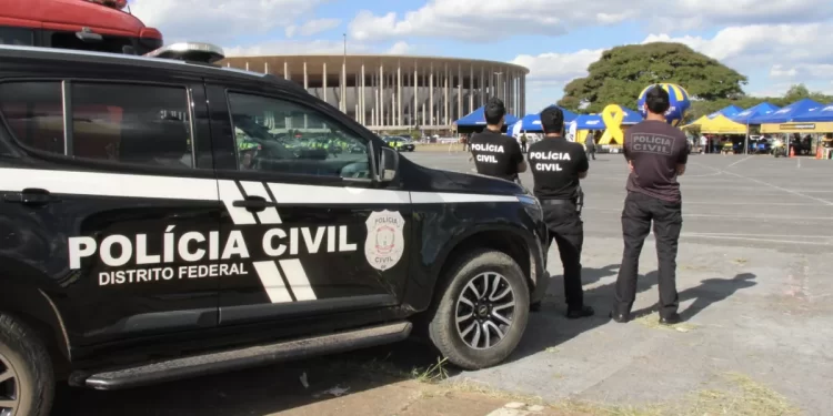 Brasília – Polícia Civil põe todo o efetivo em estado de sobreaviso após explosões na Esplanada