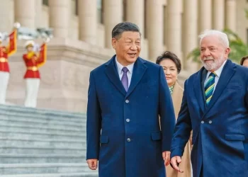 Xi Jinping defende que Brasil e China caminhem juntos e aprofundem parceria estratégica