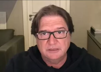 Brasília – “Militar que participa de golpe é traidor e tem que ser punido”, diz Pedro Serrano sobre plano para capturar Lula e Moraes