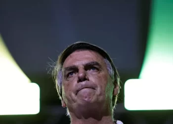 Brasília – Inelegível, Bolsonaro faz postagem golpista no X e diz que não morreu politicamente