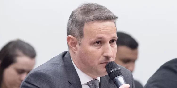 São Paulo – “Não toleramos desvio de conduta”, diz Derrite sobre prisão de PM que jogou homem de ponte