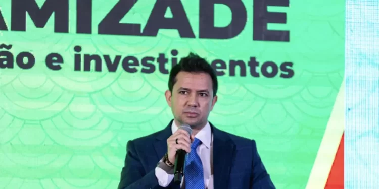 Brasília – É mentira que os investidores estejam saindo do Brasil, diz Uallace Moreira