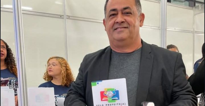 MATA ROMA/MA – Prefeito Bezaliel Albuquerque participa do Prêmio Escola Digna em São Luís