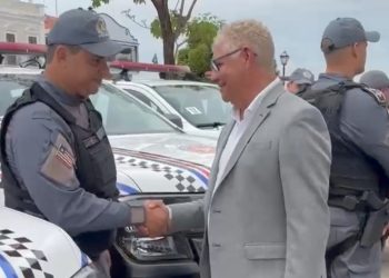 BEQUIMÃO / Prefeito Zé Martins consegue nova viatura para reforçar o policiamento ostensivo do 45° Batalhão da PM.