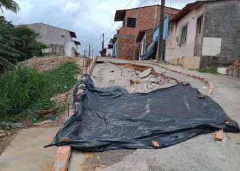 NA GRANDE ILHA / Serviço mal feito pela prefeitura, deixa moradores desesperados no bairro Residencial João Alberto.
