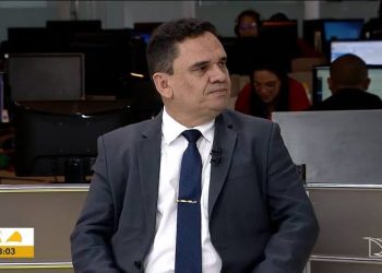 SÃO LUIS / Governador Carlos Brandão parabeniza todo o sistema de segurança no comando de Maurício Martins