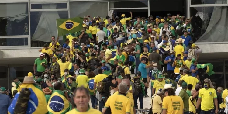 Brasília – Lideranças do Congresso e do STF não confirmam presença em ato contra o golpismo