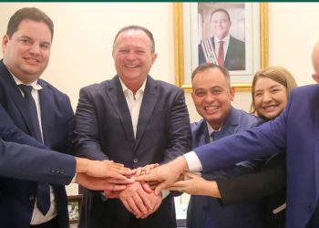 São Luís/MA – Governador Carlos Brandão recebe novos deputados estaduais no Palácio dos Leões
