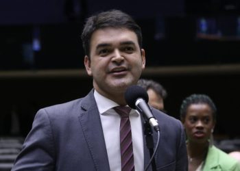 São Luís/MA – Rubens Júnior destaca assertividade da PGR e AGU em pareceres sobre critério de maior idade na eleição da Alema