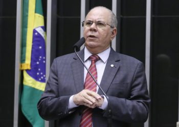 São Luís/MA – Hildo Rocha denuncia na Câmara desrespeito a decisões da Assembleia Legislativa maranhense