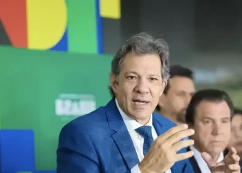 Brasília – Haddad diz que Brasil não precisa temer medidas de Trump