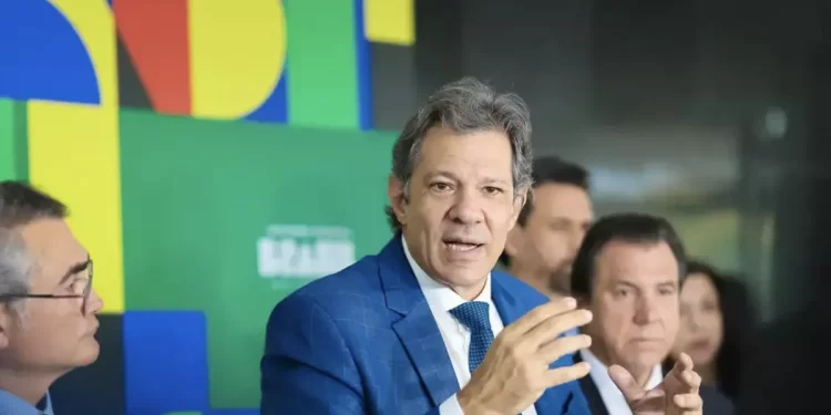 Brasília – Haddad diz que Brasil não precisa temer medidas de Trump